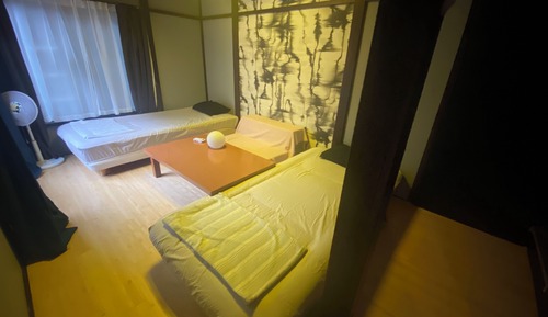 Economy-Zweibettzimmer