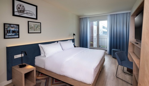 Familienzimmer, 1 King-Bett, Verbindungszimmer