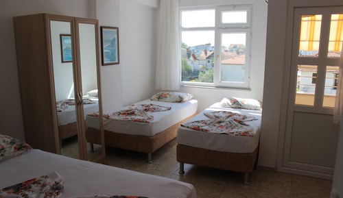 Familienzimmer, Gartenblick