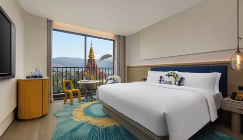 Standardzimmer, 1 King-Bett, Balkon (Super King, Golden Pagoda View)