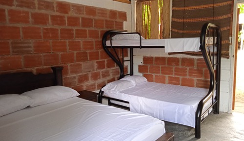 Familien-Ferienhütte, Terrasse, Poolblick