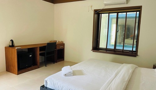 Standard-Doppelzimmer, Gartenblick