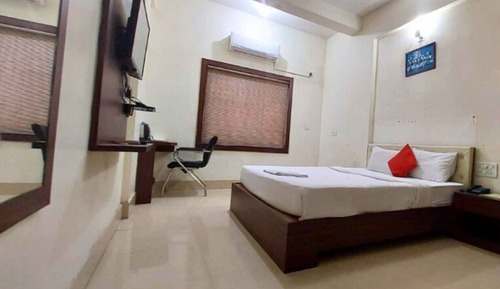 Standard-Doppelzimmer, Stadtblick