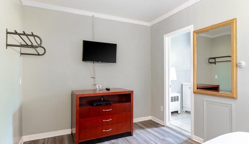 Apartment (1 Bedroom)