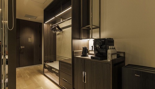 Basic-Zweibettzimmer, Nichtraucher, Stadtblick