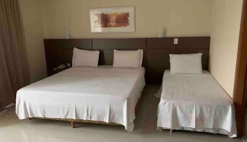 Familienzimmer, Flussblick