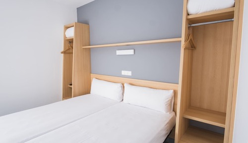 Economy-Zweibettzimmer