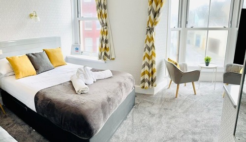 Dreibettzimmer, eingeschränkter Meerblick