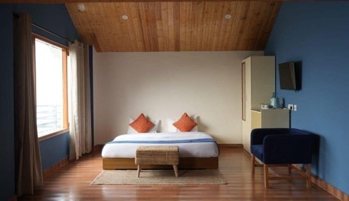 Familien-Doppelzimmer, Balkon, Talblick
