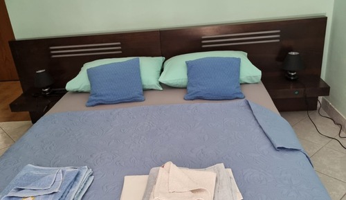 Studio (Studio Apartment with Terrace with Se)