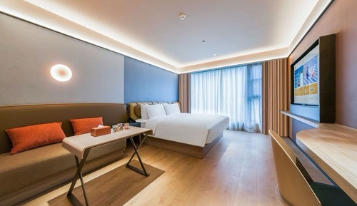 Panoramic-Doppelzimmer, Hügelblick