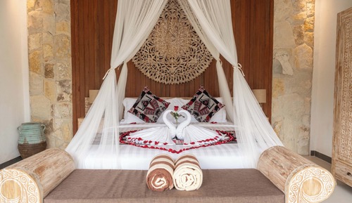 Zimmer, 1 Schlafzimmer, Talblick (Pool Villa)