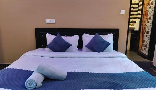 Premium-Zimmer, Hügelblick