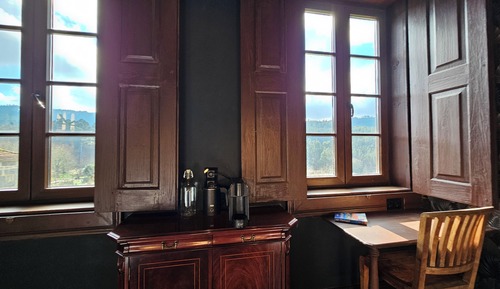 Deluxe-Doppelzimmer, Hügelblick