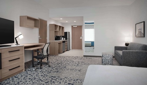 Studiosuite, 1 King-Bett (Roll-In Shower)