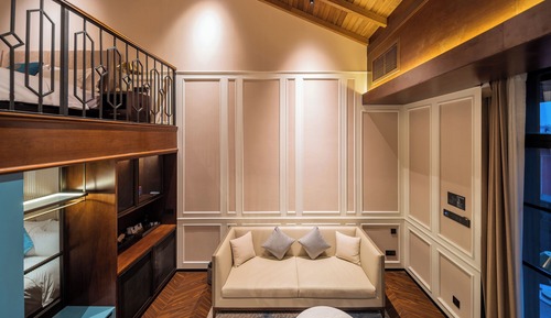 Exclusive-Loft, Mikrowelle