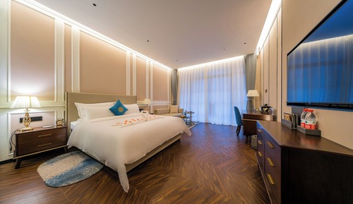 Romantisches Doppelzimmer, Gartenblick