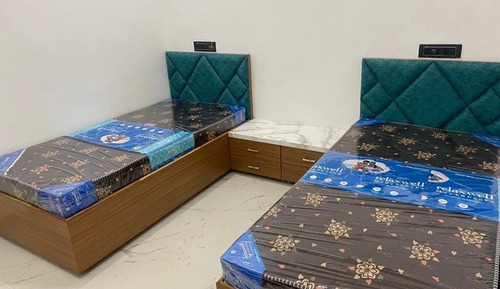 Deluxe-Doppel- oder -Zweibettzimmer