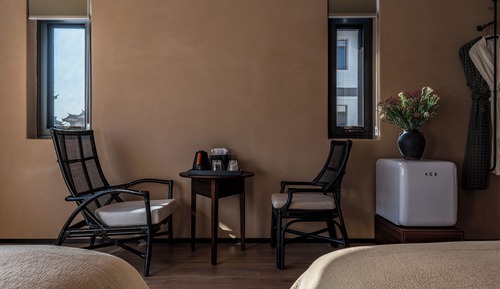 Classic-Zweibettzimmer, Blick auf den Innenhof