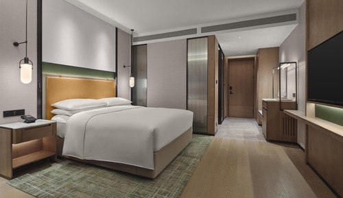 Zimmer, 1 King-Bett (Guest Room High Floor)