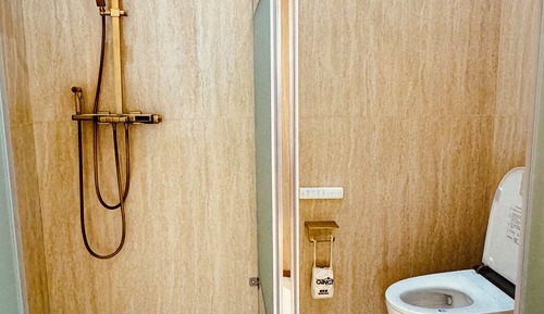 Familien-Zweibettzimmer, Blick auf den Innenhof