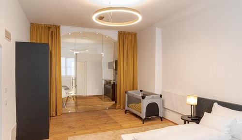 Superior-Apartment, Annex