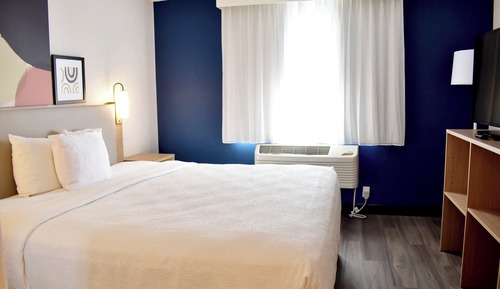 Zimmer, 1 Queen-Bett, Badewanne (Mobility & Hearing)