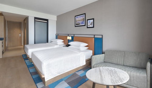 Premium-Zweibettzimmer, 1 Doppelbett, Nichtraucher, Stadtblick