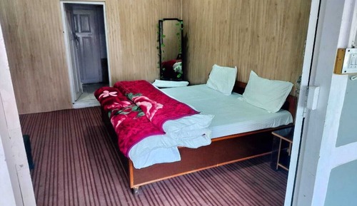 Deluxe-Zimmer, Hügelblick