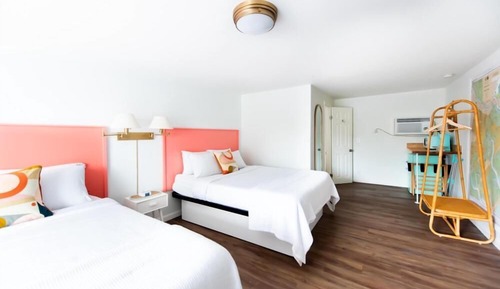 Standard-Vierbettzimmer