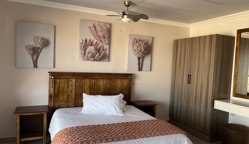 Deluxe-Doppelzimmer, Terrasse, Gartenblick