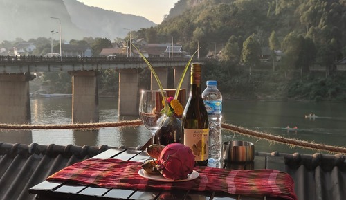 Comfort-Zweibettzimmer, Balkon, Flussblick