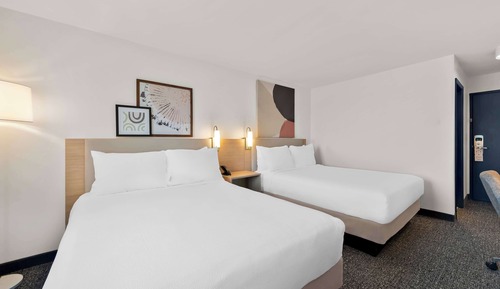 Zimmer, 2 Queen-Betten