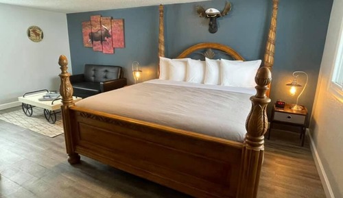 Comfort-Einzelzimmer, 1 King-Bett, eigenes Bad, Buchtblick