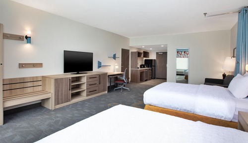 Studio, 2 Queen-Betten, barrierearme Badewanne (Mobility & Hearing)