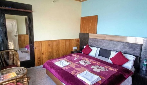 Deluxe-Doppelzimmer, Terrasse, Bergblick