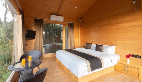 Comfort-Ferienhaus, Balkon, Talblick