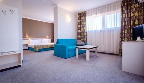 Familien-Suite, Balkon, eingeschränkter Meerblick