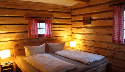Panoramic-Haus, 2 Schlafzimmer, zum Garten hin
