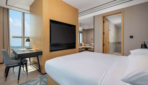 Suite, 1 King-Bett, Buchtblick