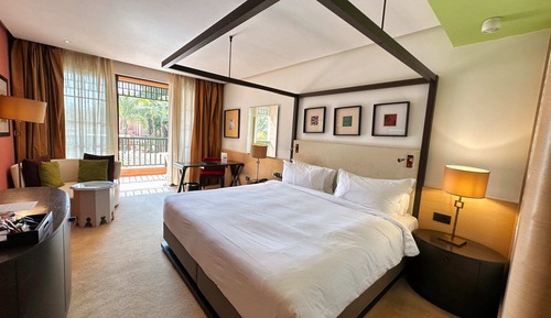 Deluxe Room With Pool View
