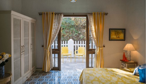 Deluxe-Suite, 1 King-Bett, Blick auf die Anlage