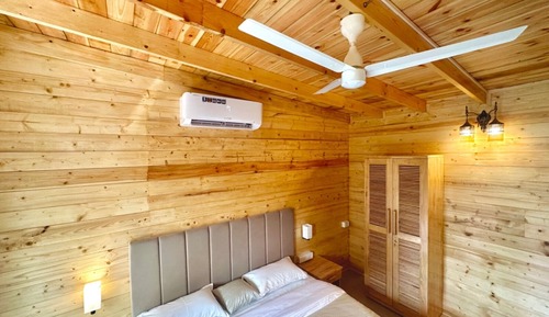 Deluxe-Zimmer, Balkon, Poolblick