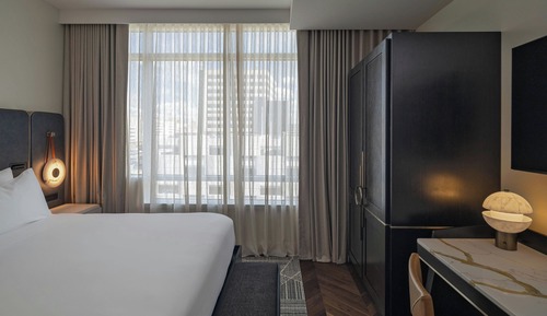 Zimmer, 1 King-Bett, Stadtblick