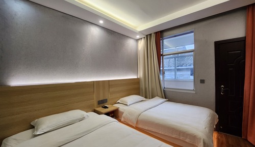 Comfort-Vierbettzimmer, Stadtblick