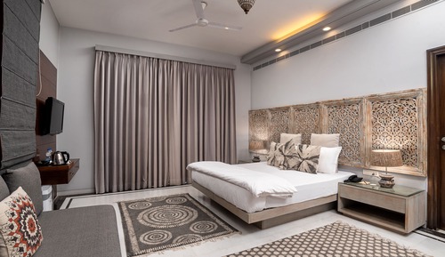 Luxury-Doppel- oder -Zweibettzimmer, Balkon, Gartenblick
