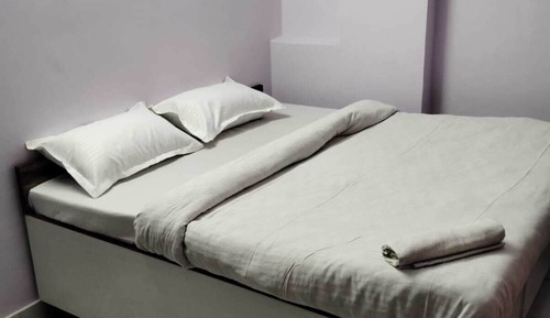Standard-Doppelzimmer, Stadtblick