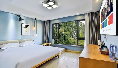 Panoramic-Doppelzimmer, Gartenblick