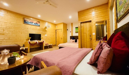 Familien-Suite, Balkon, Bergblick