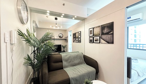 Deluxe-Apartment, Balkon, Poolblick